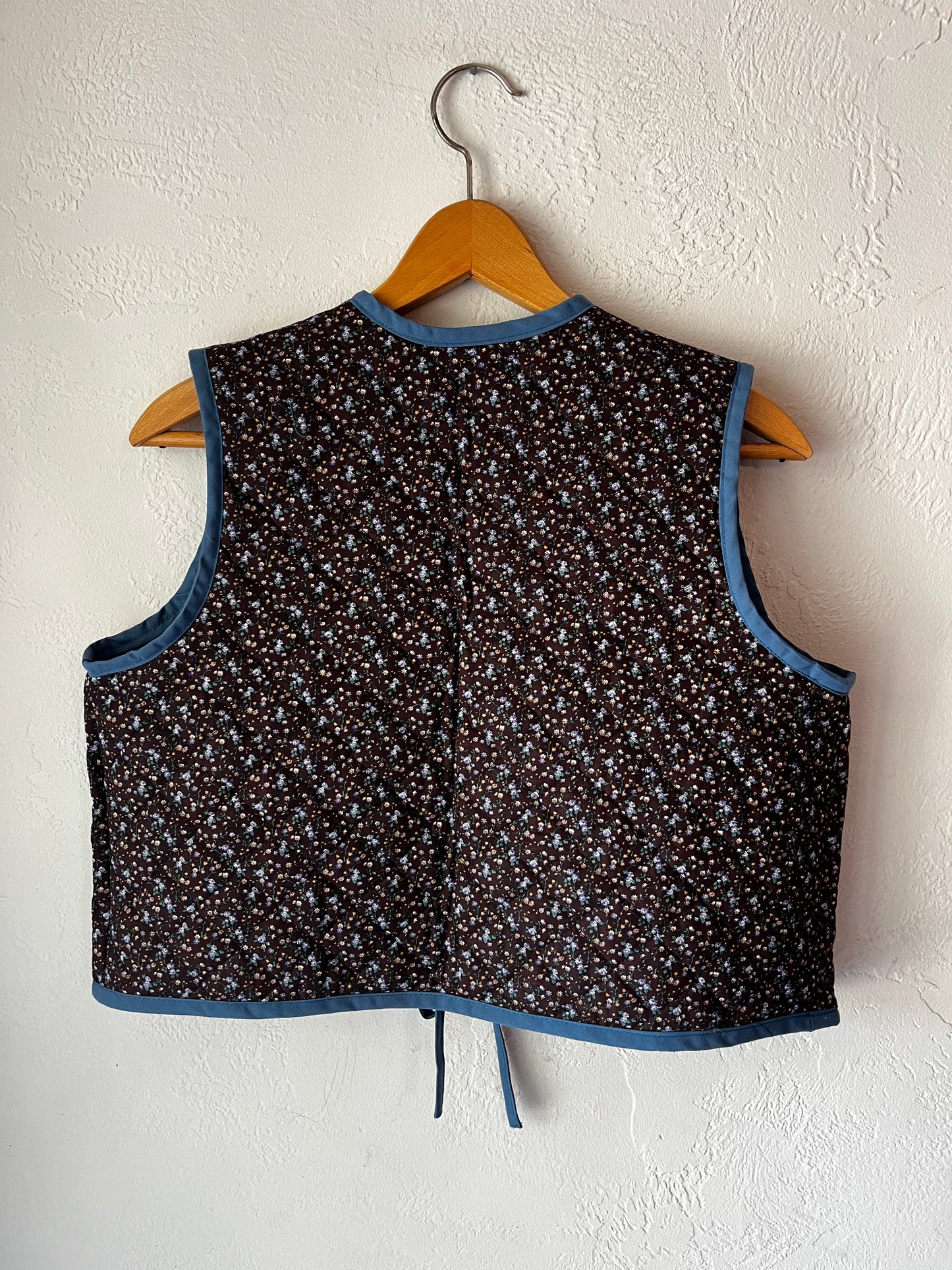 Peter Pan Dream - Vintage Repurposed Vest Size M